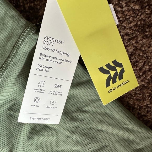 all in motion Olive Green + Black Leggings Bundle - Picture 4 of 16